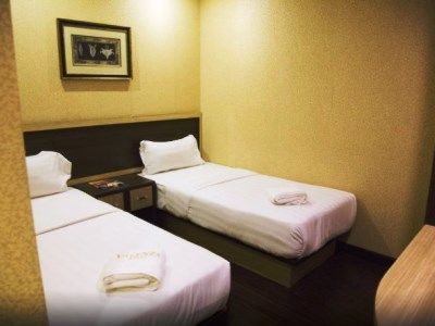 Hotel Valenza Куала Лумпур Екстериор снимка